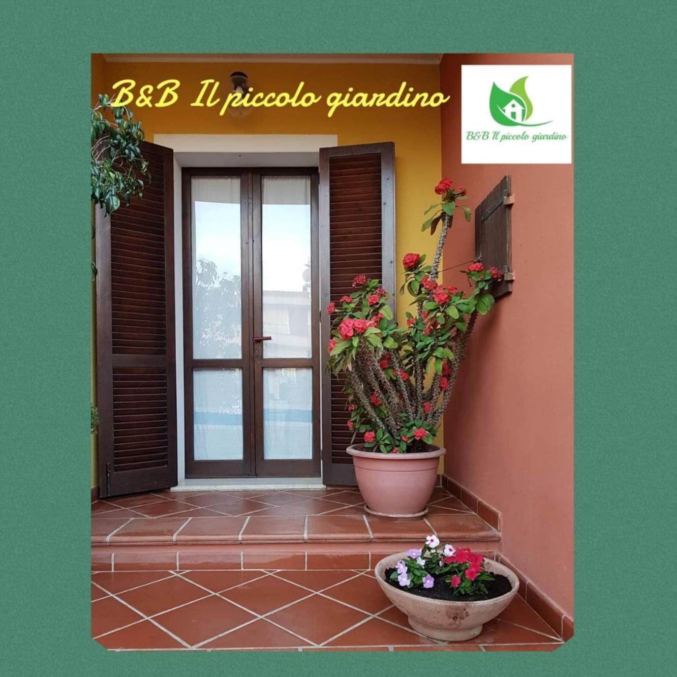 Il Piccolo Giardino Rooms & Breakfast Villasimius Exterior foto