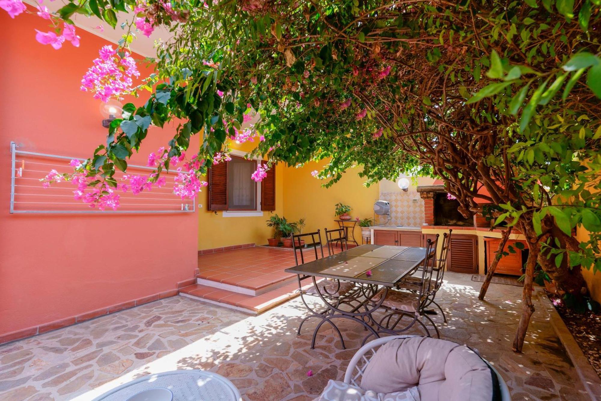 Il Piccolo Giardino Rooms & Breakfast Villasimius Exterior foto