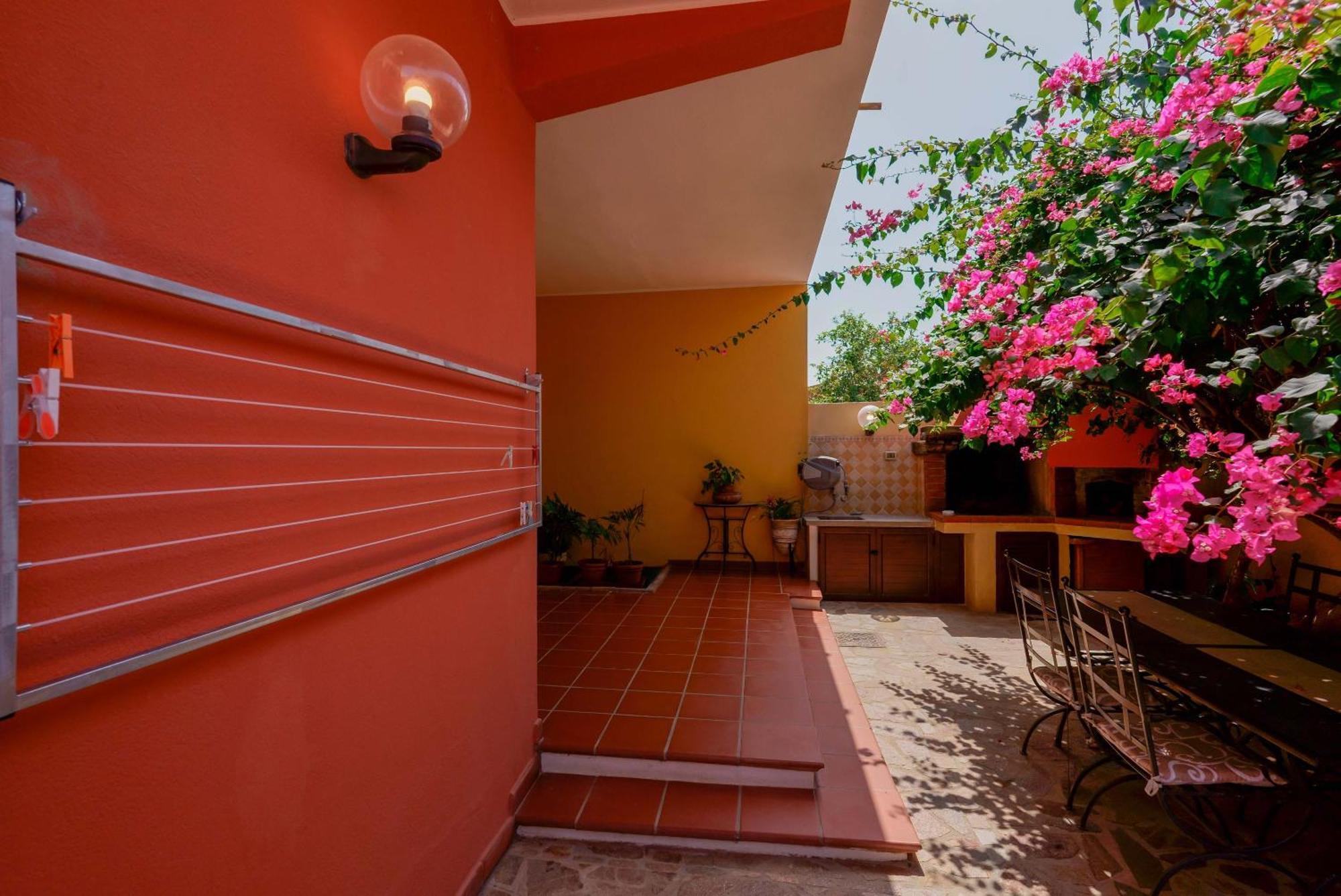 Il Piccolo Giardino Rooms & Breakfast Villasimius Exterior foto
