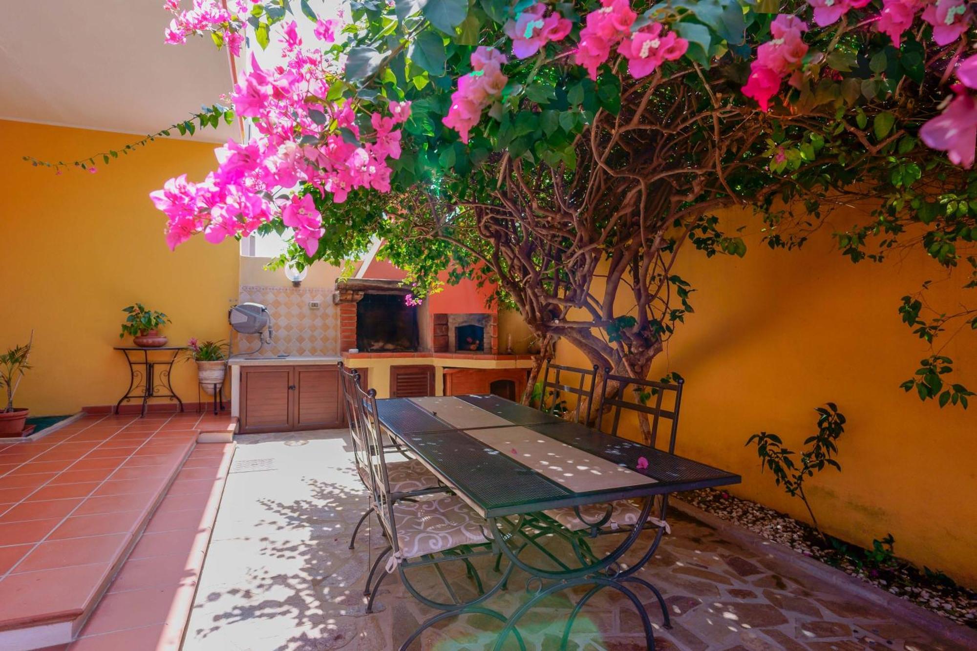 Il Piccolo Giardino Rooms & Breakfast Villasimius Exterior foto