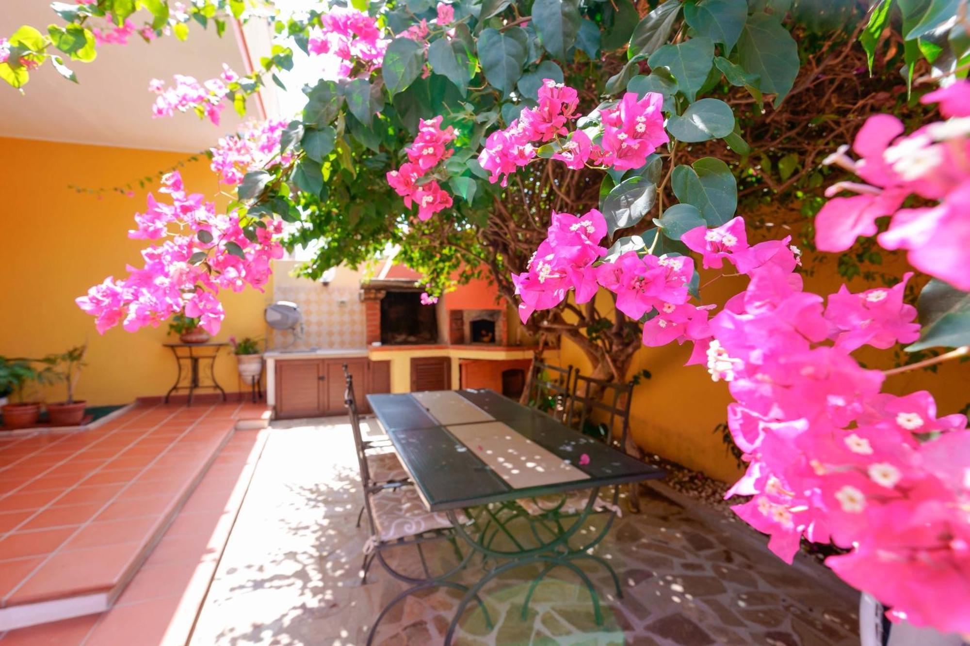 Il Piccolo Giardino Rooms & Breakfast Villasimius Exterior foto